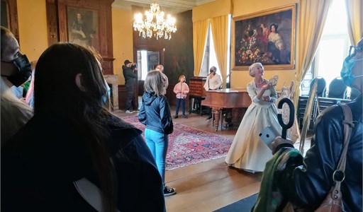 XVIII&#232;me Anny Lecocq
