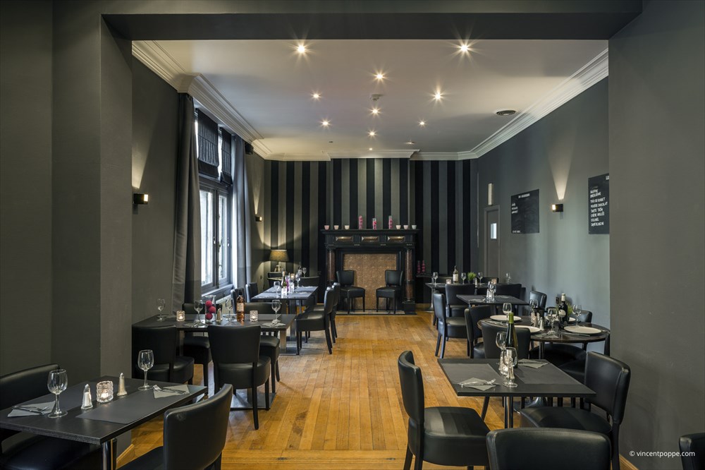 Photo de Hôtel Le Cygne d'Argent