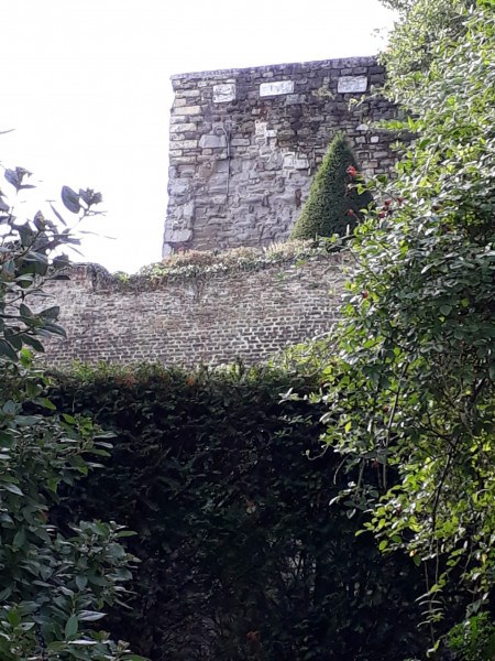 Photo de Mont-Saint-Martin, das aristokratische Viertel von Lüttich.